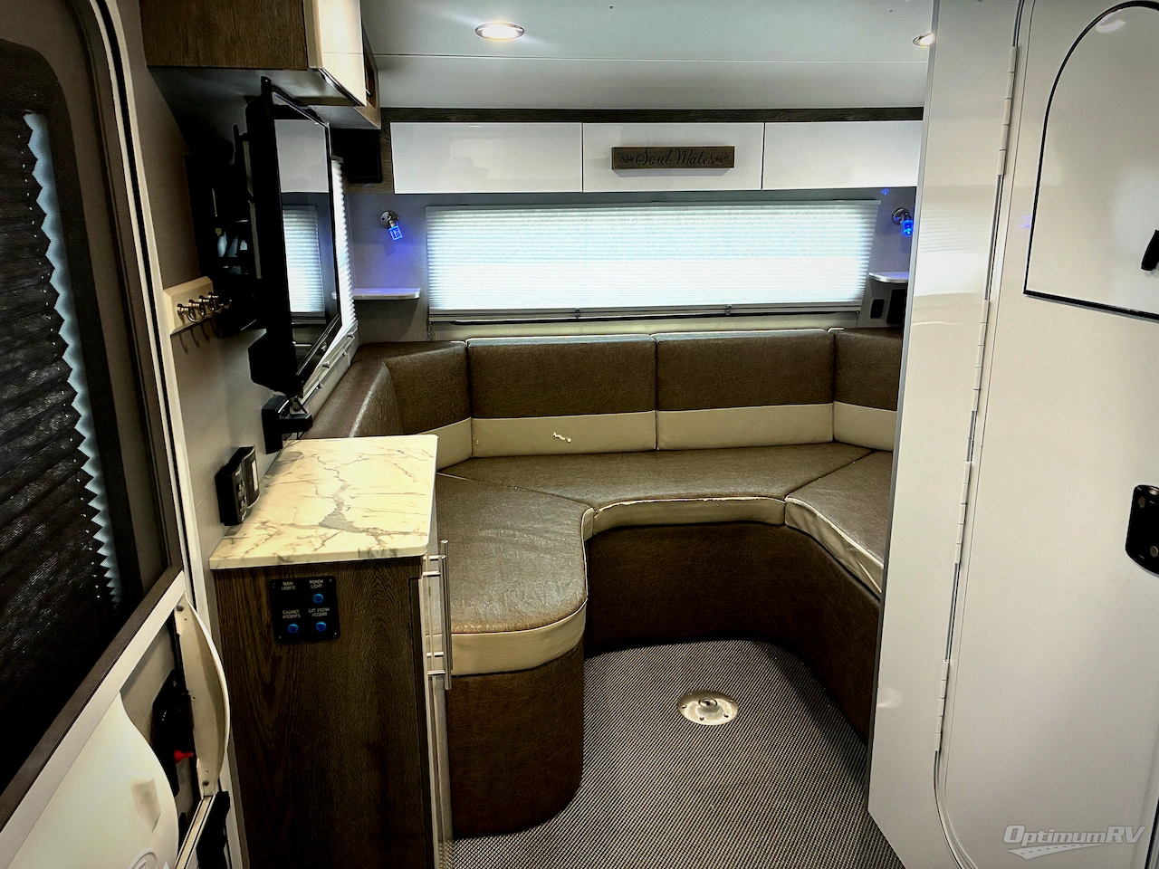 2020 inTech RV Sol Eclipse Photo 5