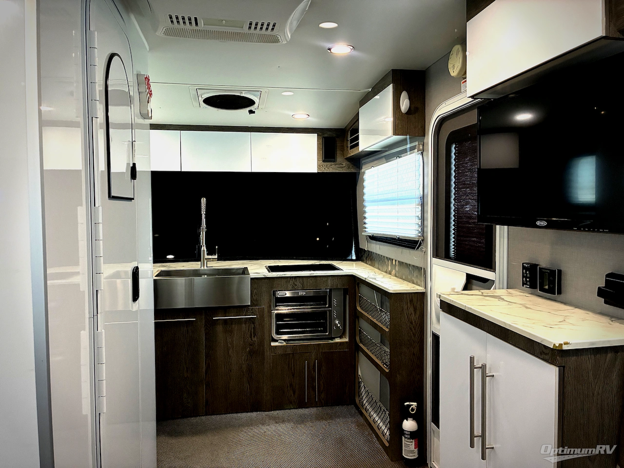2020 inTech RV Sol Eclipse Photo 15