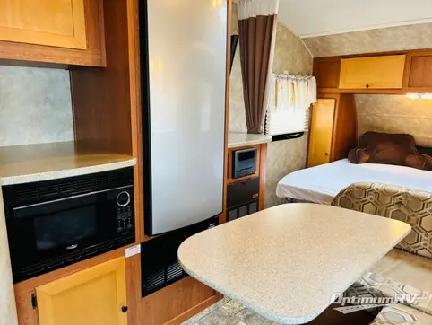 2012 Gulf Stream Visa 19 RGU RV Photo 3