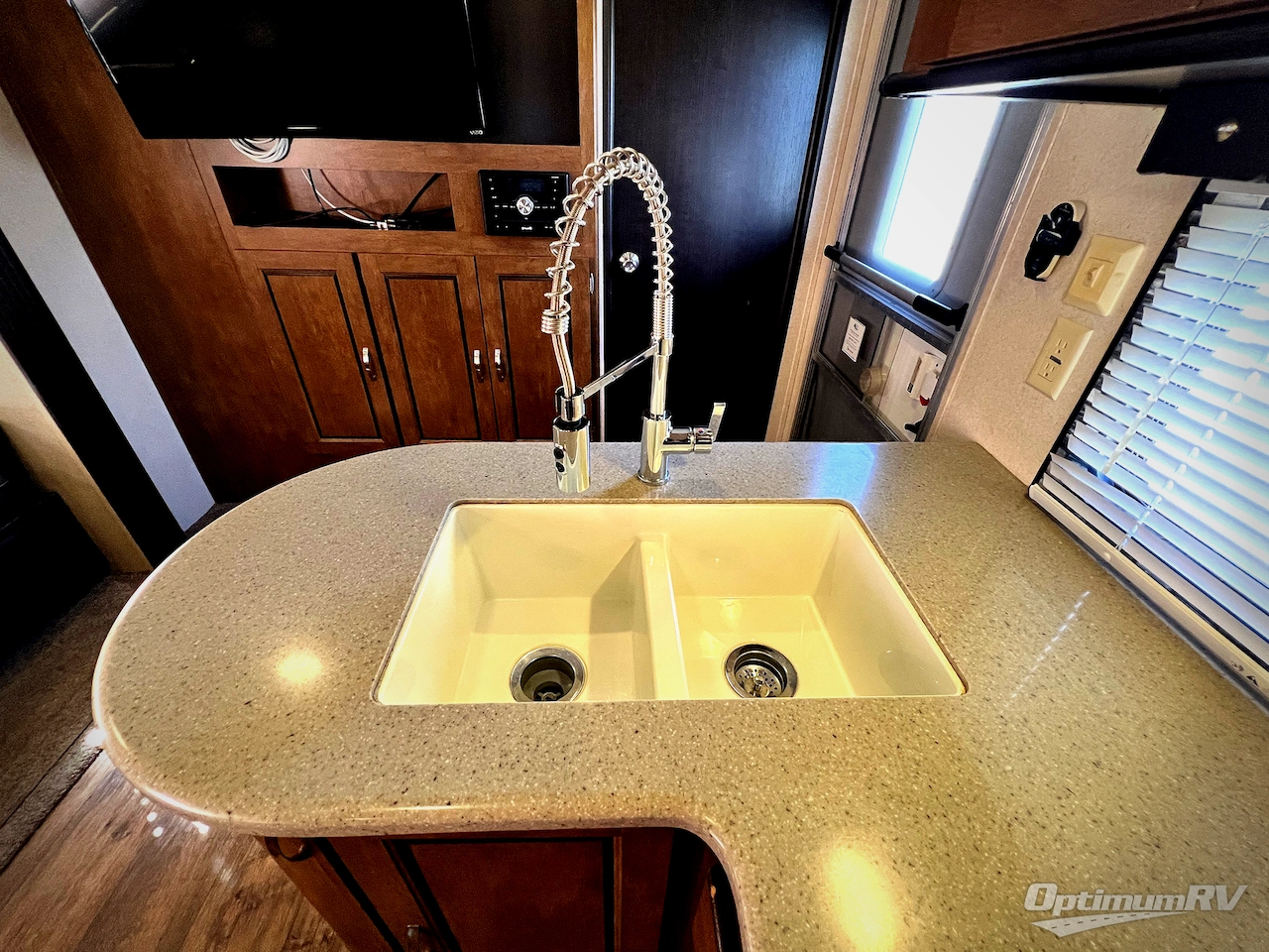 2017 Forest River Salem 28CKDS Photo 10