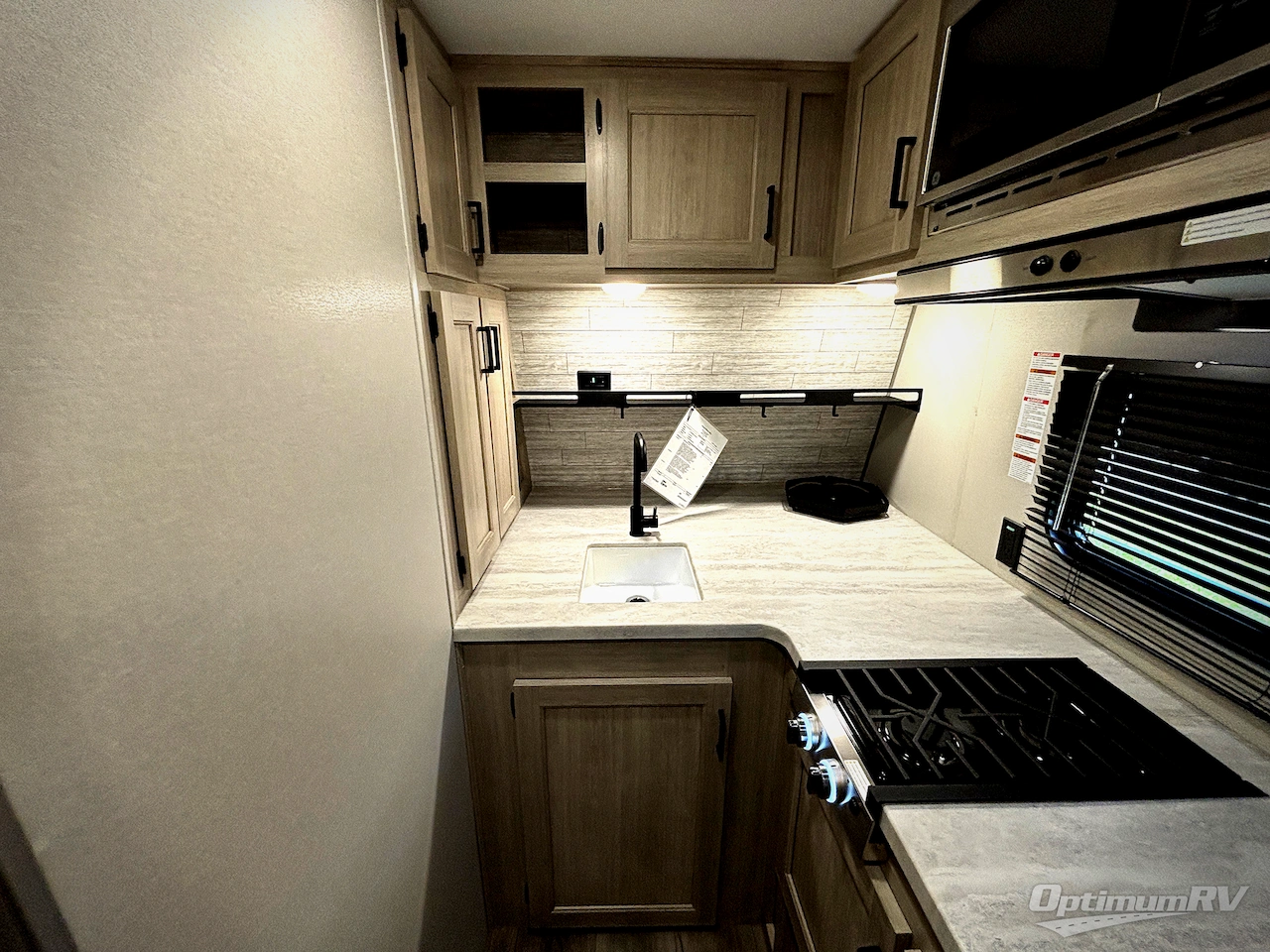 2024 Coachmen Catalina Trail Blazer 18TH Photo 7