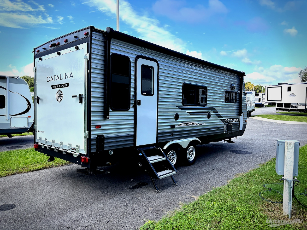 2024 Coachmen Catalina Trail Blazer 18TH Photo 2
