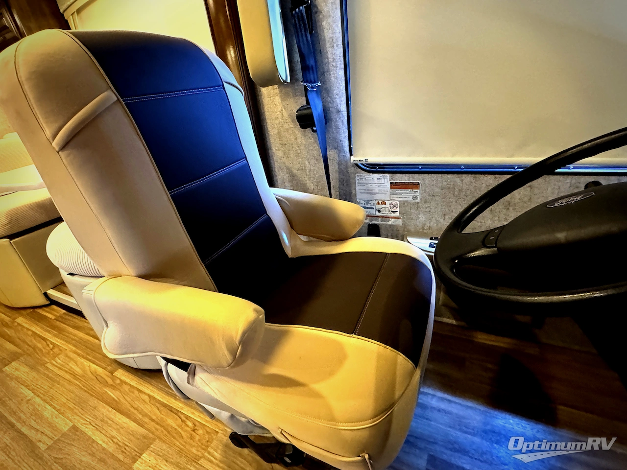 2017 Thor Miramar 37.1 Photo 7