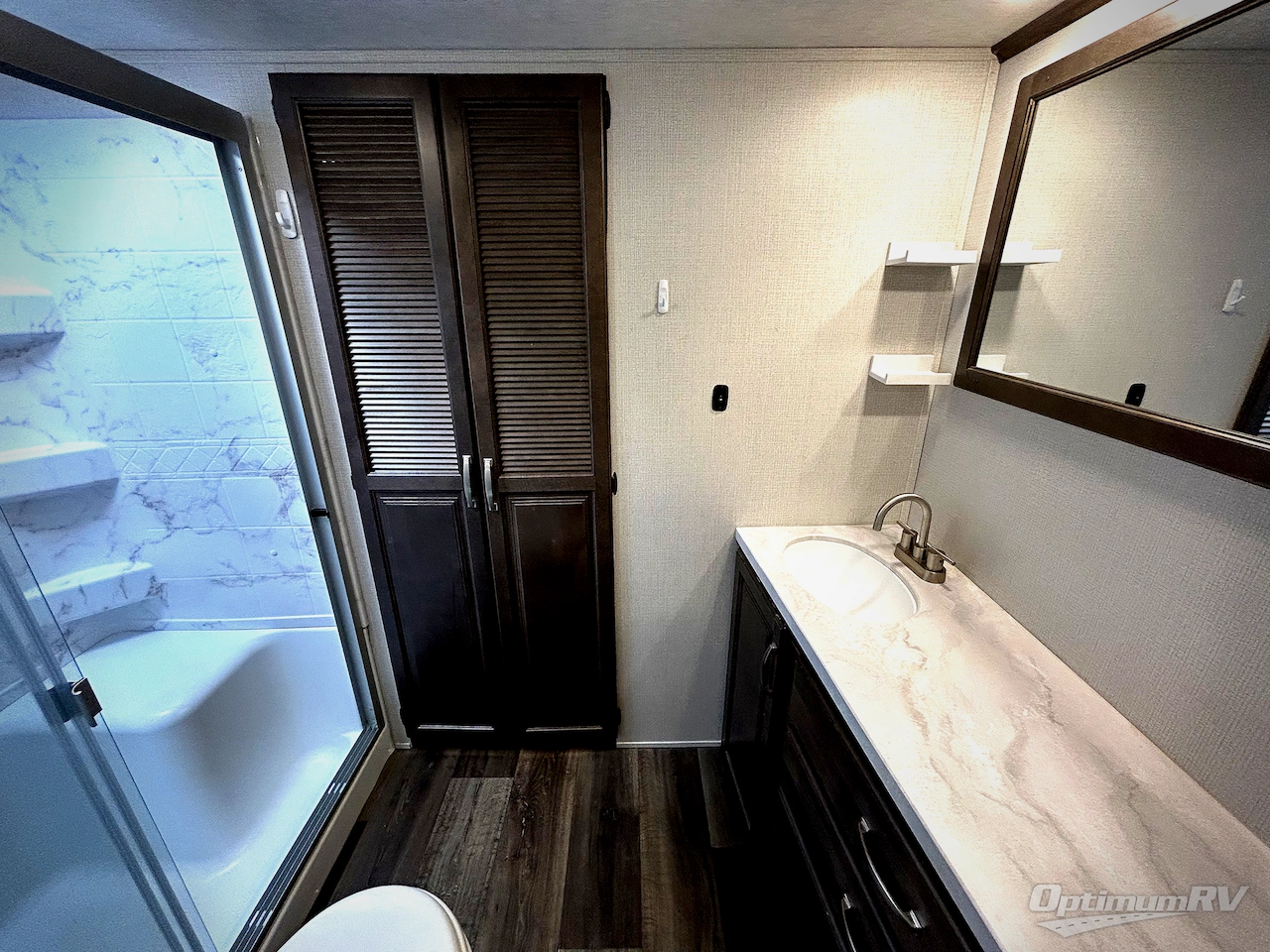 2023 Keystone Cougar 355FBS Photo 8
