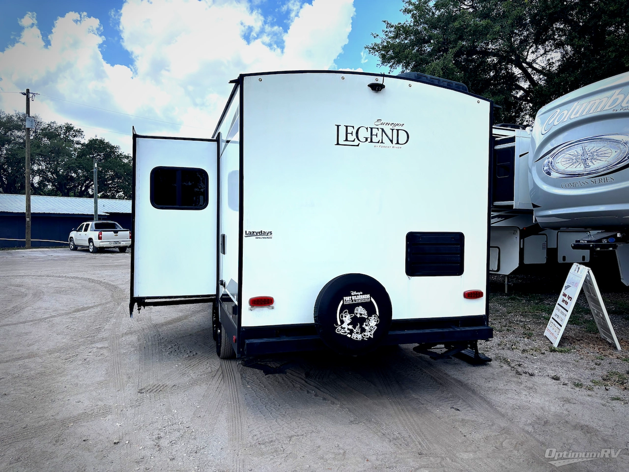 2020 Forest River Surveyor Legend 202RBLE Photo 3