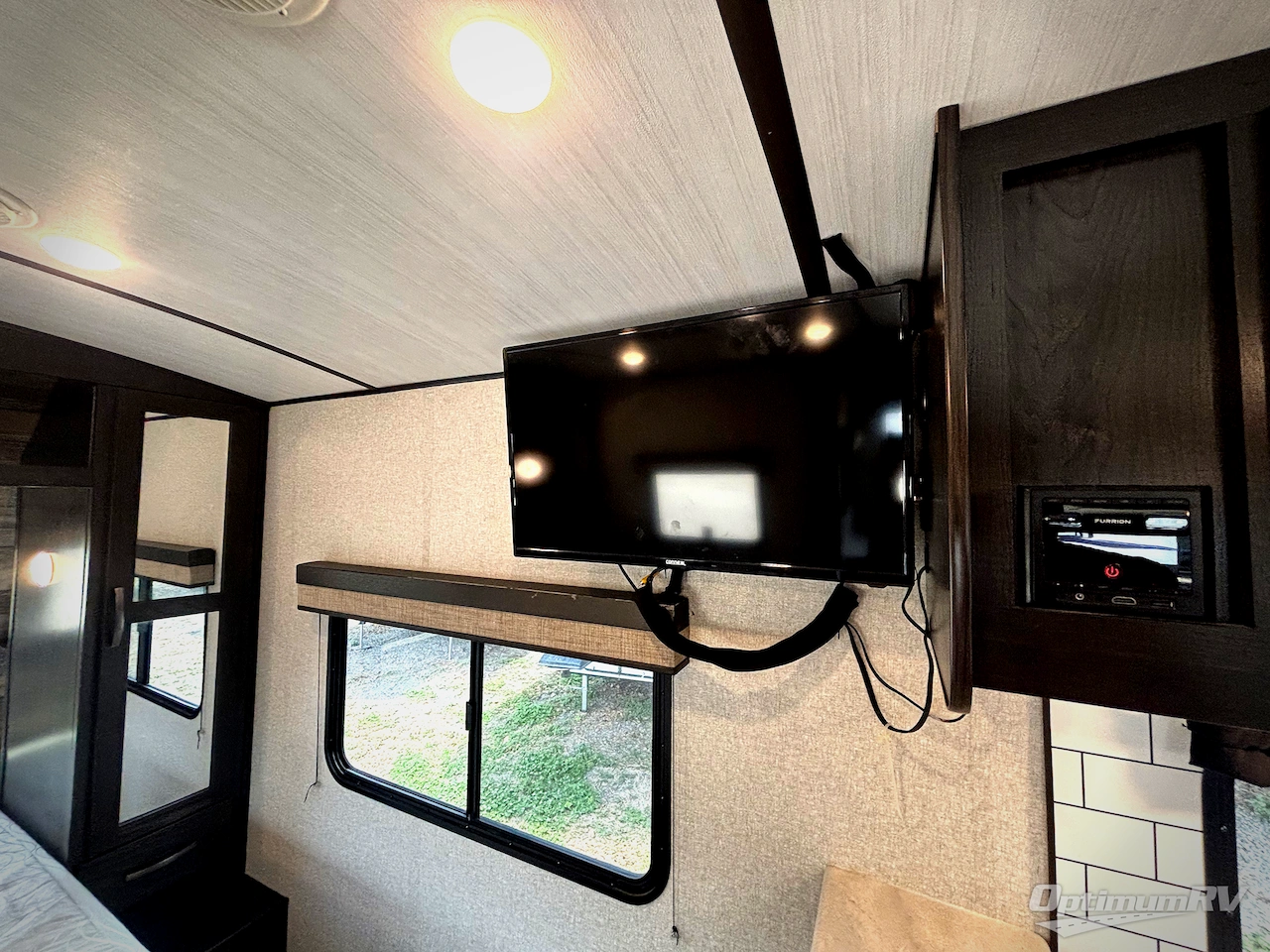 2020 Forest River Surveyor Legend 202RBLE Photo 8