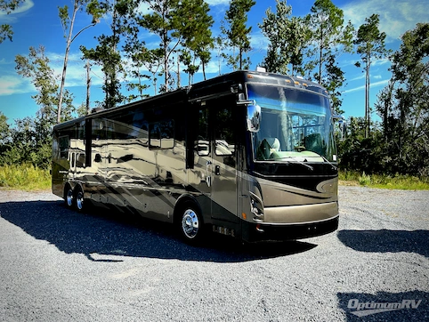 Used 2007 Newmar Dutch Star DSDP 4304 Featured Photo