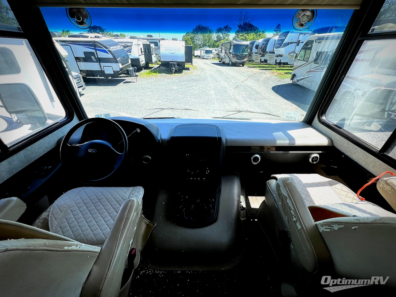2015 Forest River Georgetown XL 377TSF Photo 5