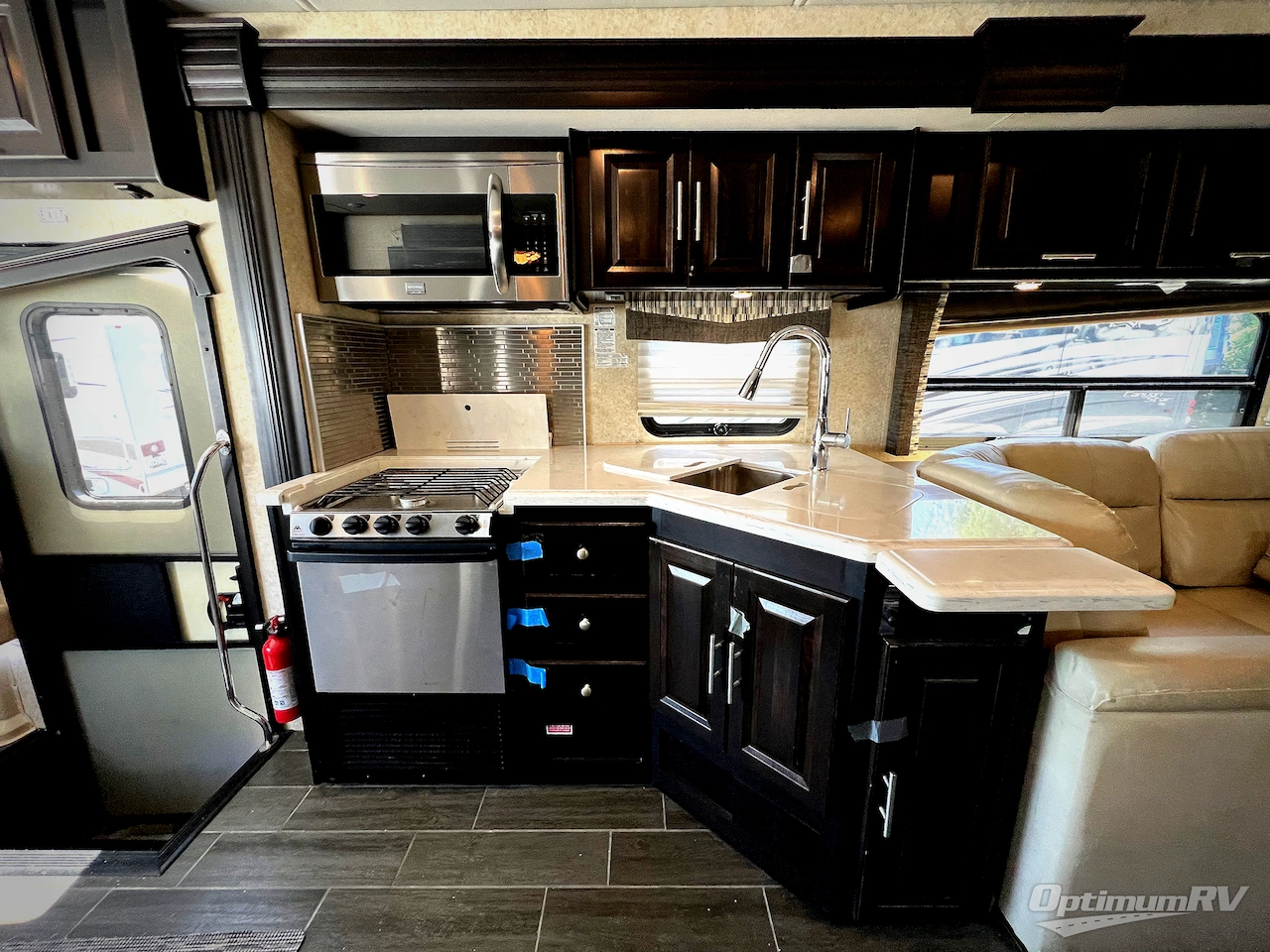 2015 Forest River Georgetown XL 377TSF Photo 6
