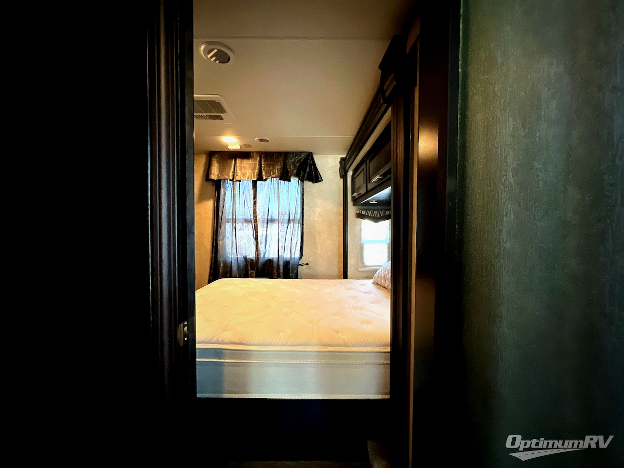 2015 Forest River Georgetown XL 377TSF Photo 23