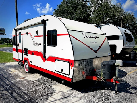 Used 2020 Gulf Stream Vintage Cruiser 19ERD Featured Photo