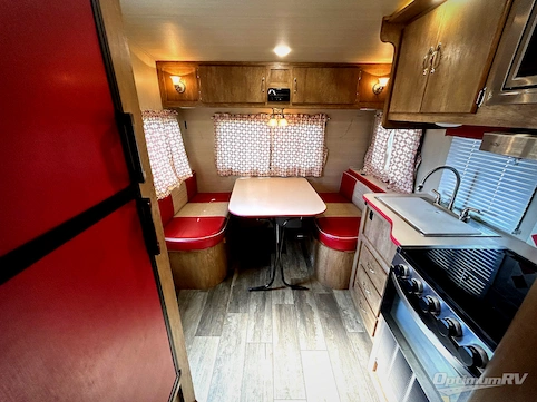 2020 Gulf Stream Vintage Cruiser 19ERD RV Photo 2