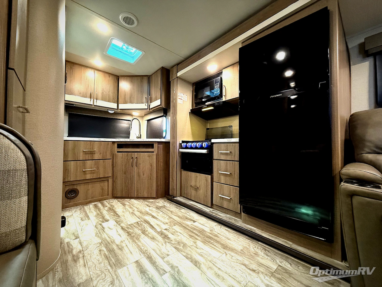 2022 Grand Design Imagine XLS 22MLE Photo 11