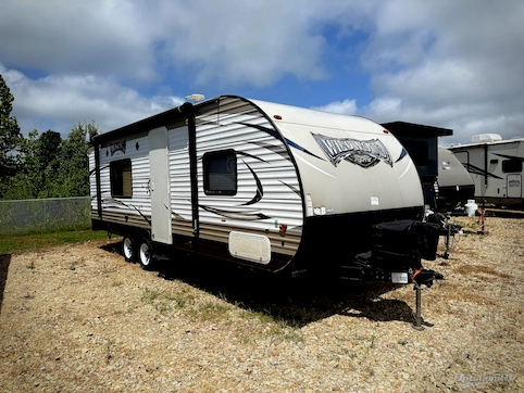 Used 2018 Forest River RV Wildwood X-Lite 241QBXL Featured Photo