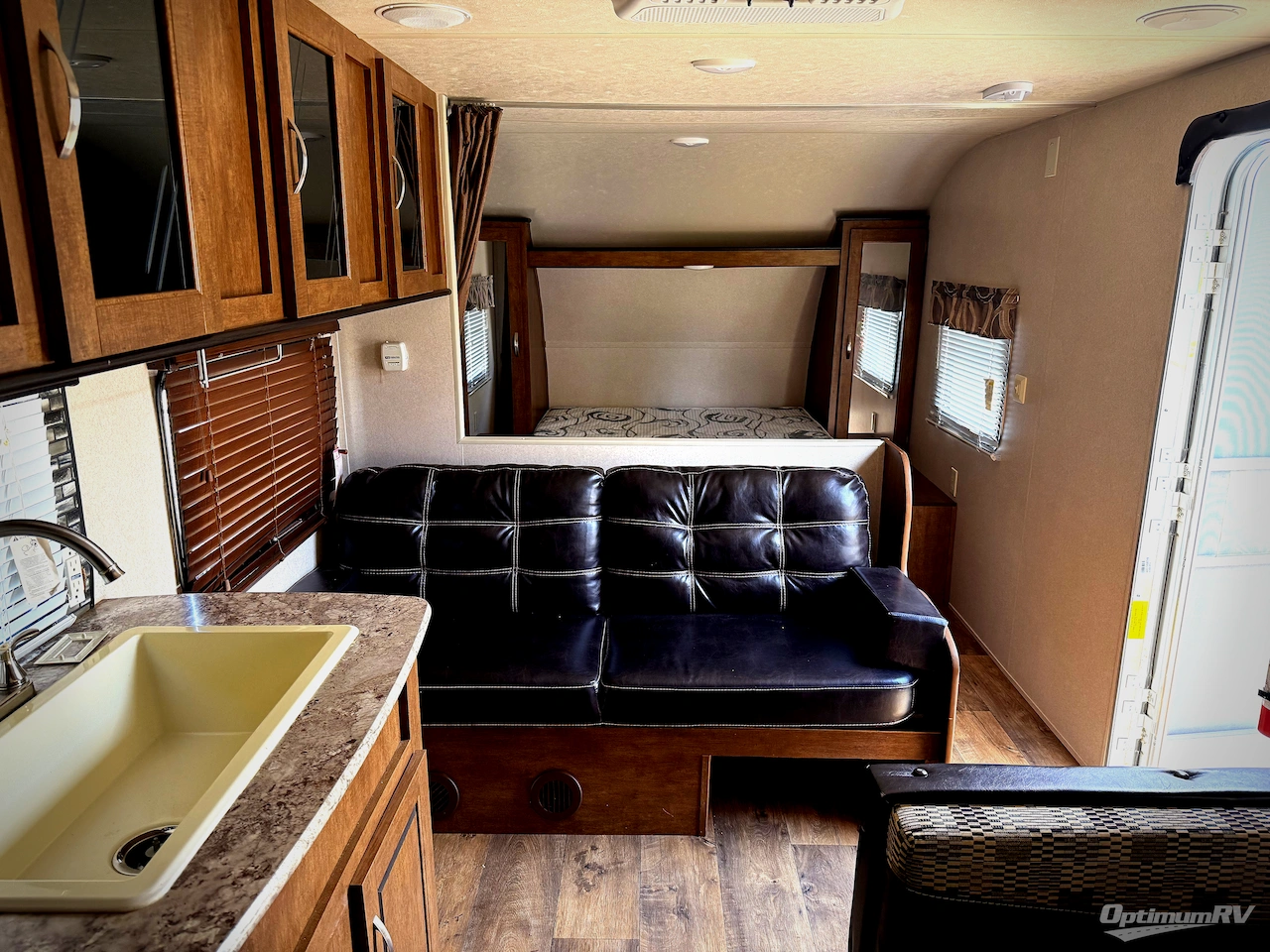 2018 Forest River Wildwood X-Lite 241QBXL Photo 3