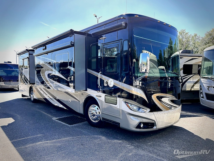 2016 Tiffin Phaeton 40 QBH RV Photo 1