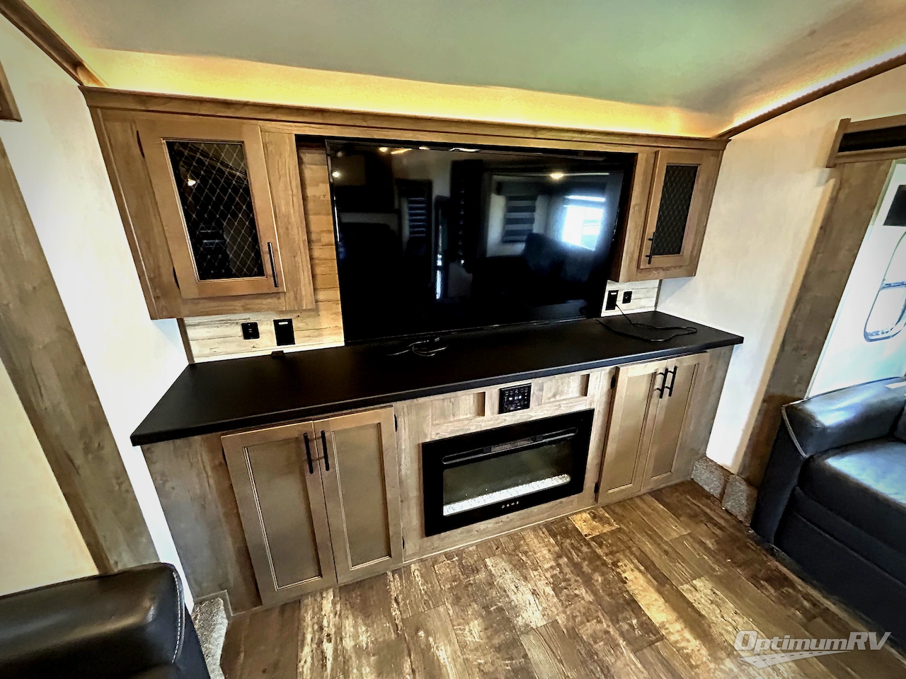 2022 Forest River Sabre 37FLH Photo 10