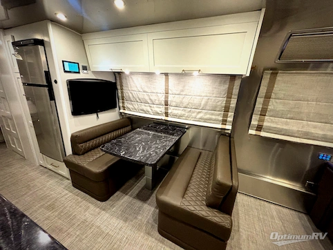 2023 Airstream Classic 30RB RV Photo 3