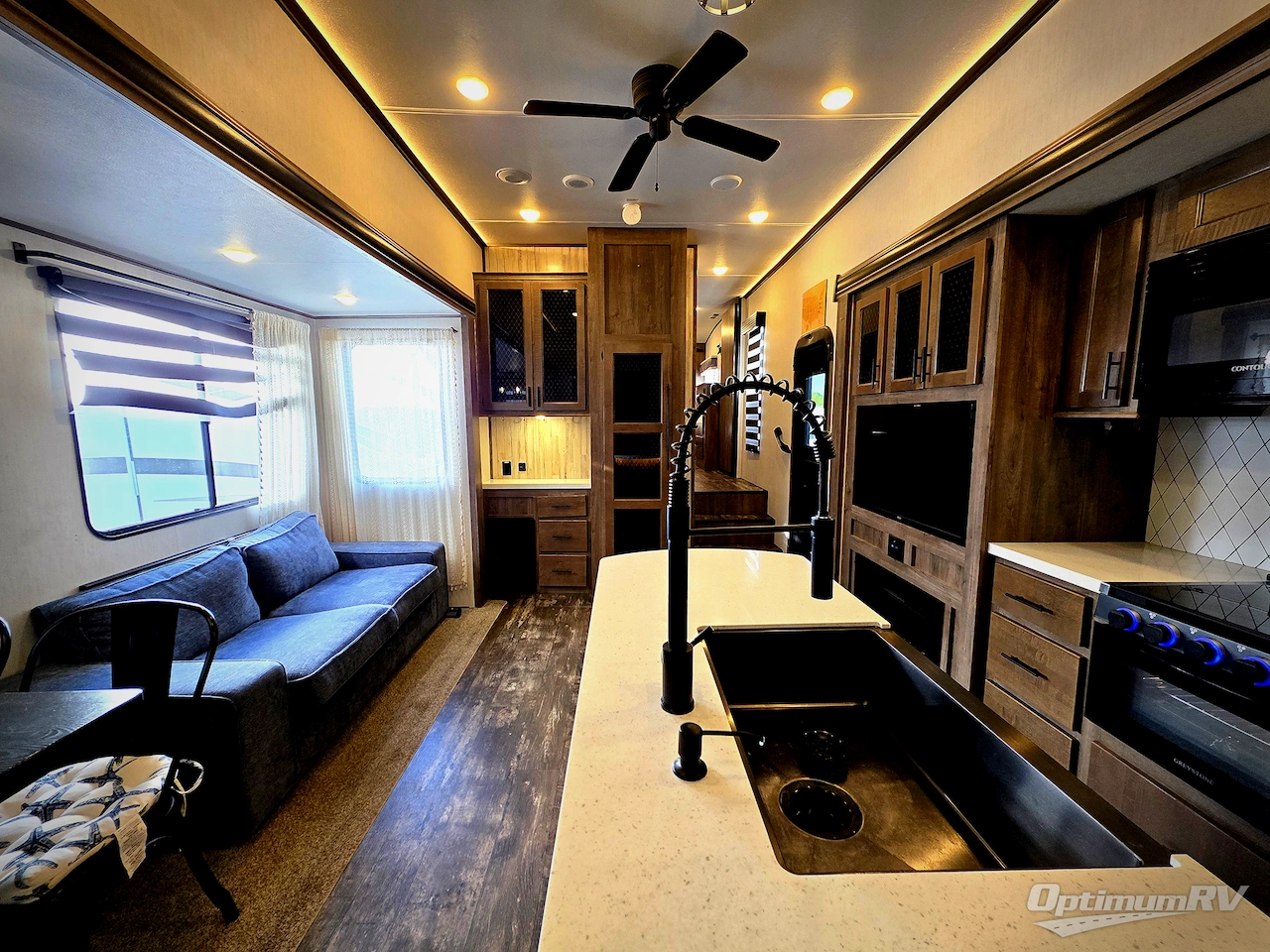 2022 Forest River Sabre 38DBQ Photo 3