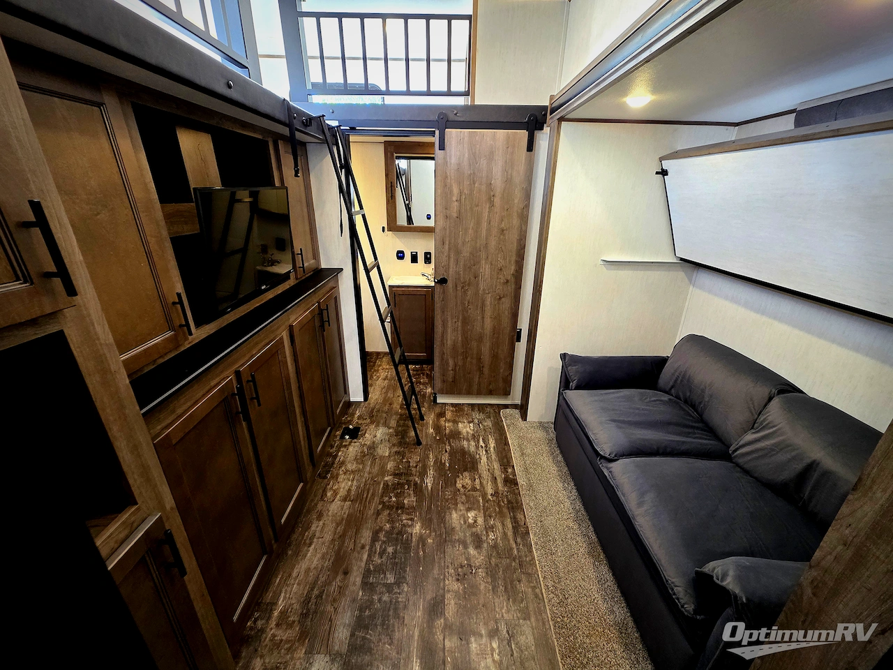 2022 Forest River Sabre 38DBQ Photo 10