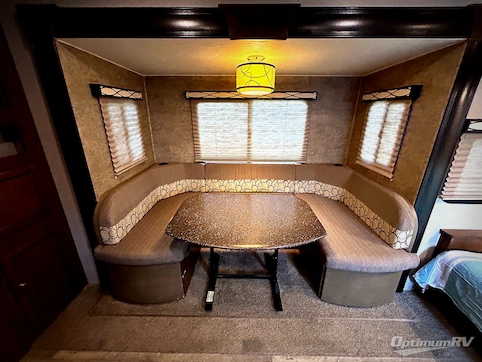 2018 Coachmen Freedom Express Ultra Lite 248RBS RV Photo 4