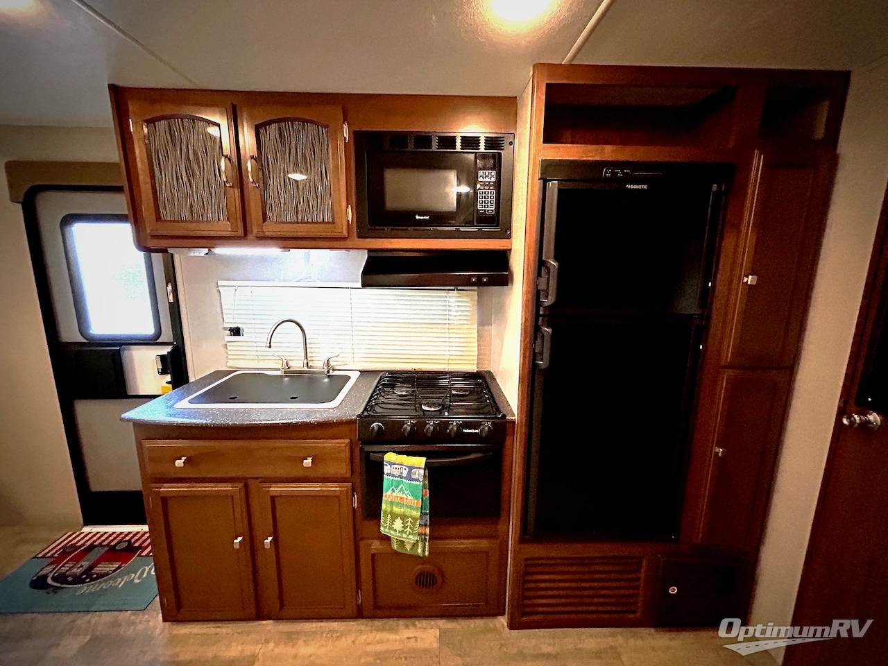 2018 Coachmen Freedom Express Ultra Lite 248RBS Photo 6