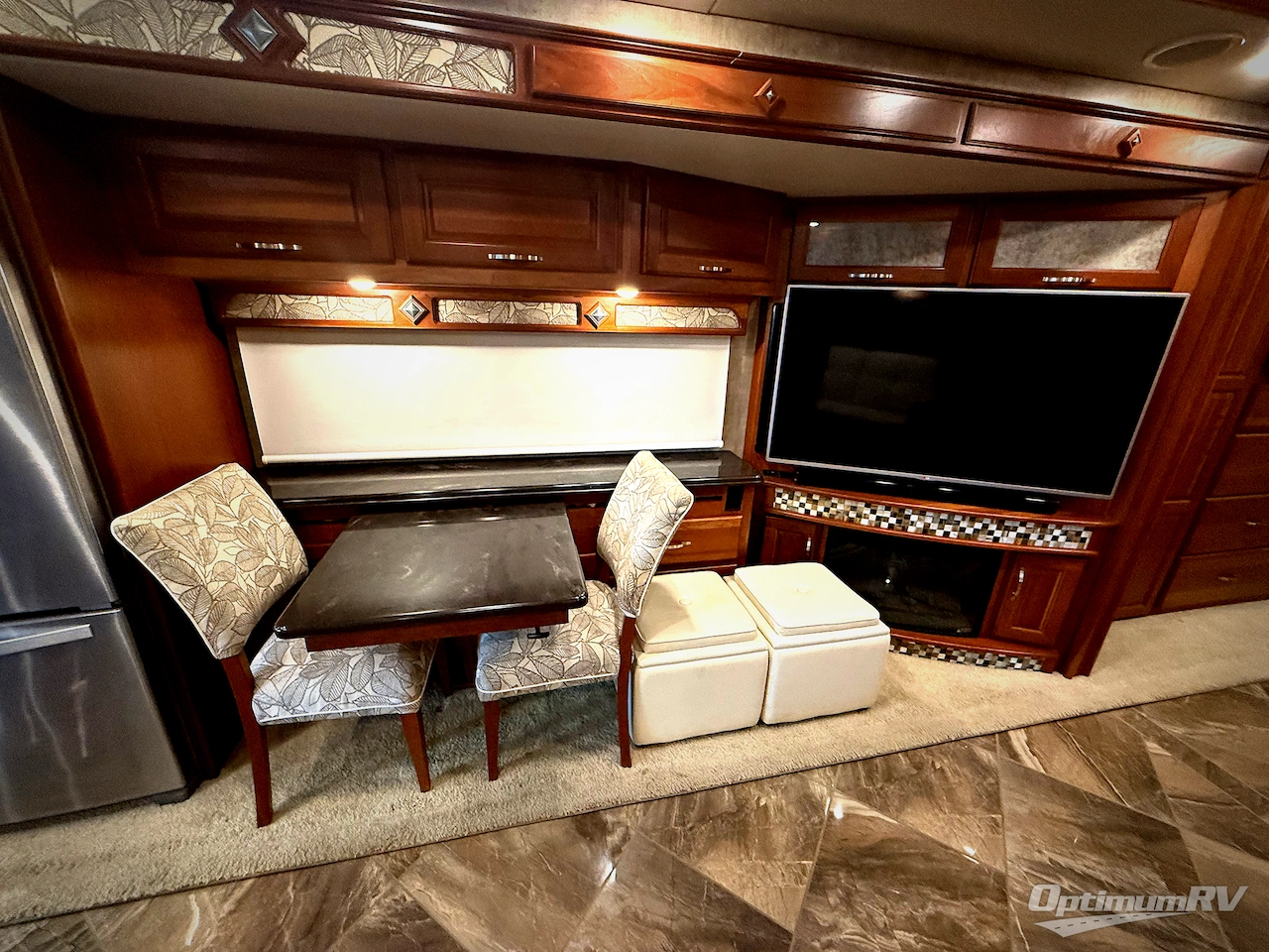 2016 Winnebago Journey 40R Photo 7