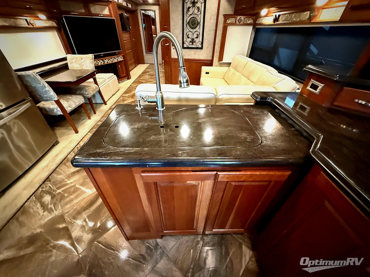 2016 Winnebago Journey 40R Photo 9