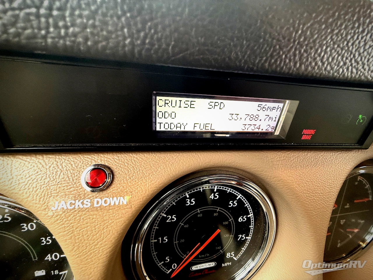 2016 Winnebago Journey 40R Photo 21