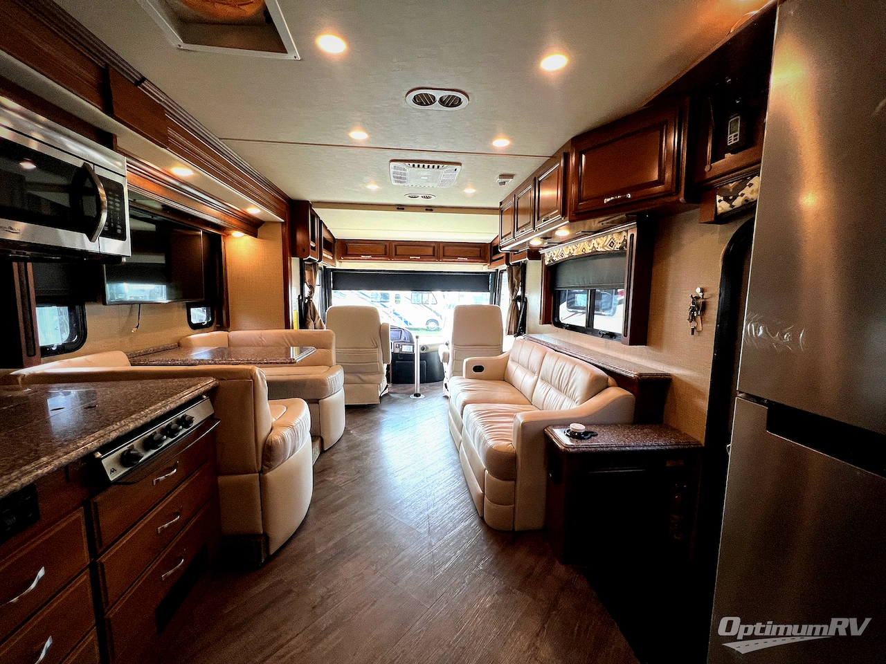 2017 Fleetwood Pace Arrow 35E Photo 22