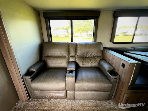 2022 Grand Design Imagine 2800BH RV Photo 2