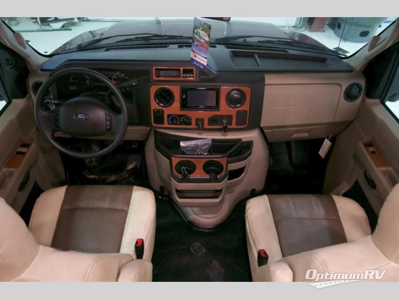 2018 Coachmen Leprechaun 260DS Ford 450 Photo 16