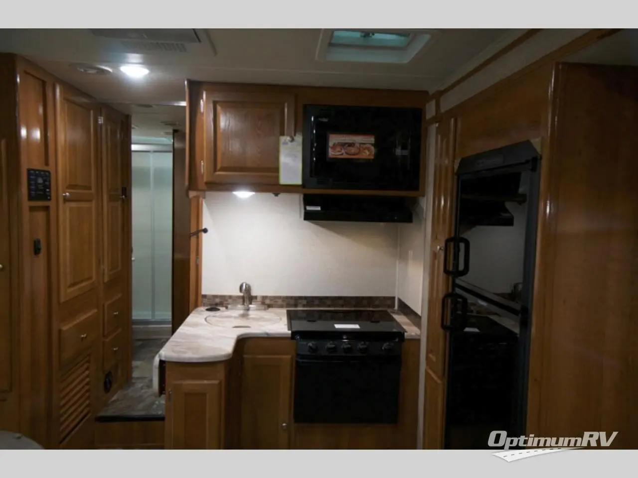 2018 Coachmen Leprechaun 260DS Ford 450 Photo 20