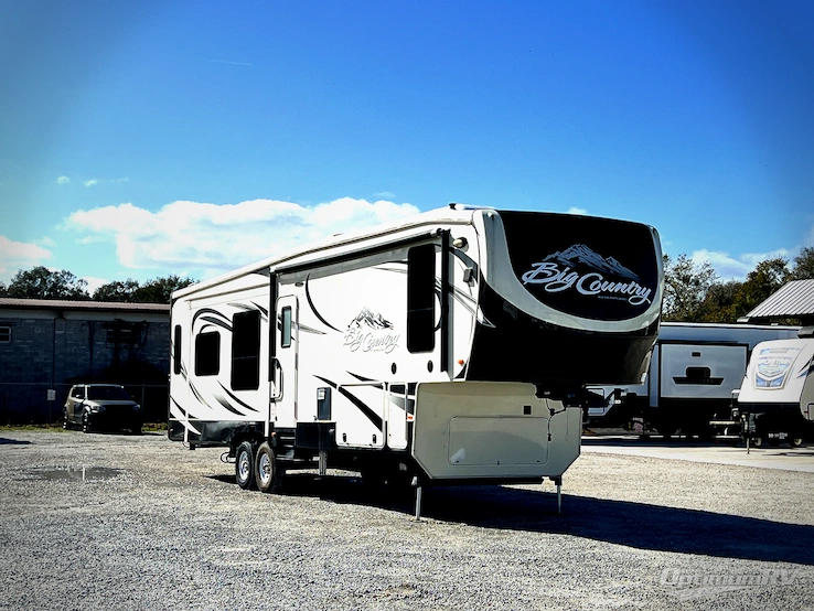 2015 Heartland Big Country 3450TS RV Photo 1