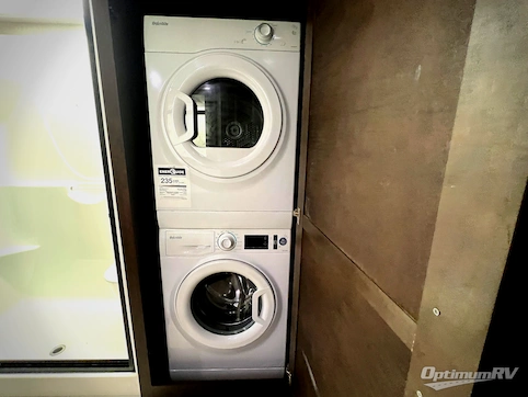 2019 Heartland Bighorn 3871FBO RV Photo 4