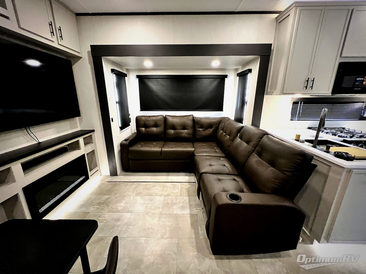 2026 Prime Time Crusader FAM37 Photo 6