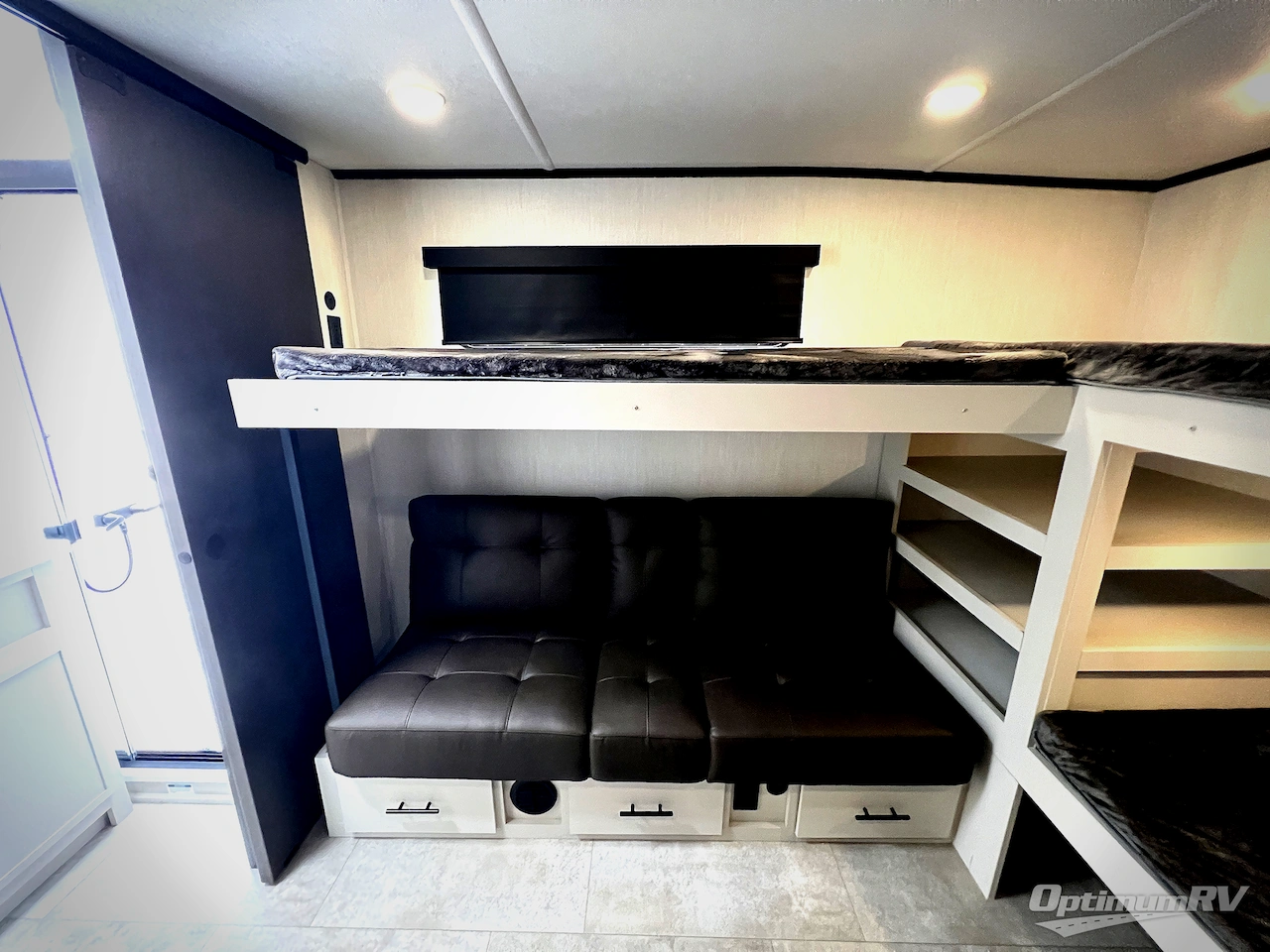 2026 Prime Time Crusader FAM37 Photo 28