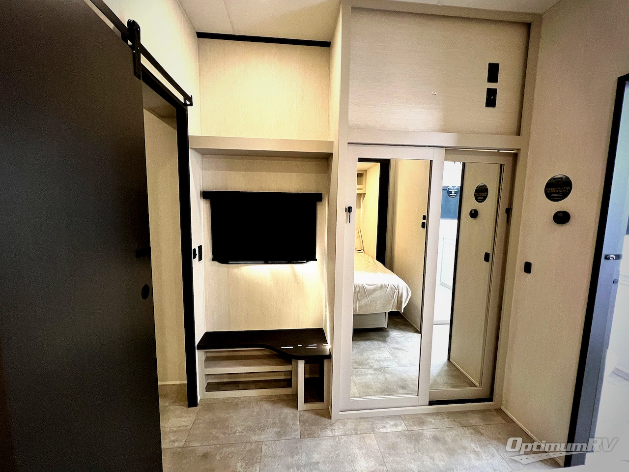 2026 Prime Time Crusader FAM37 Photo 18