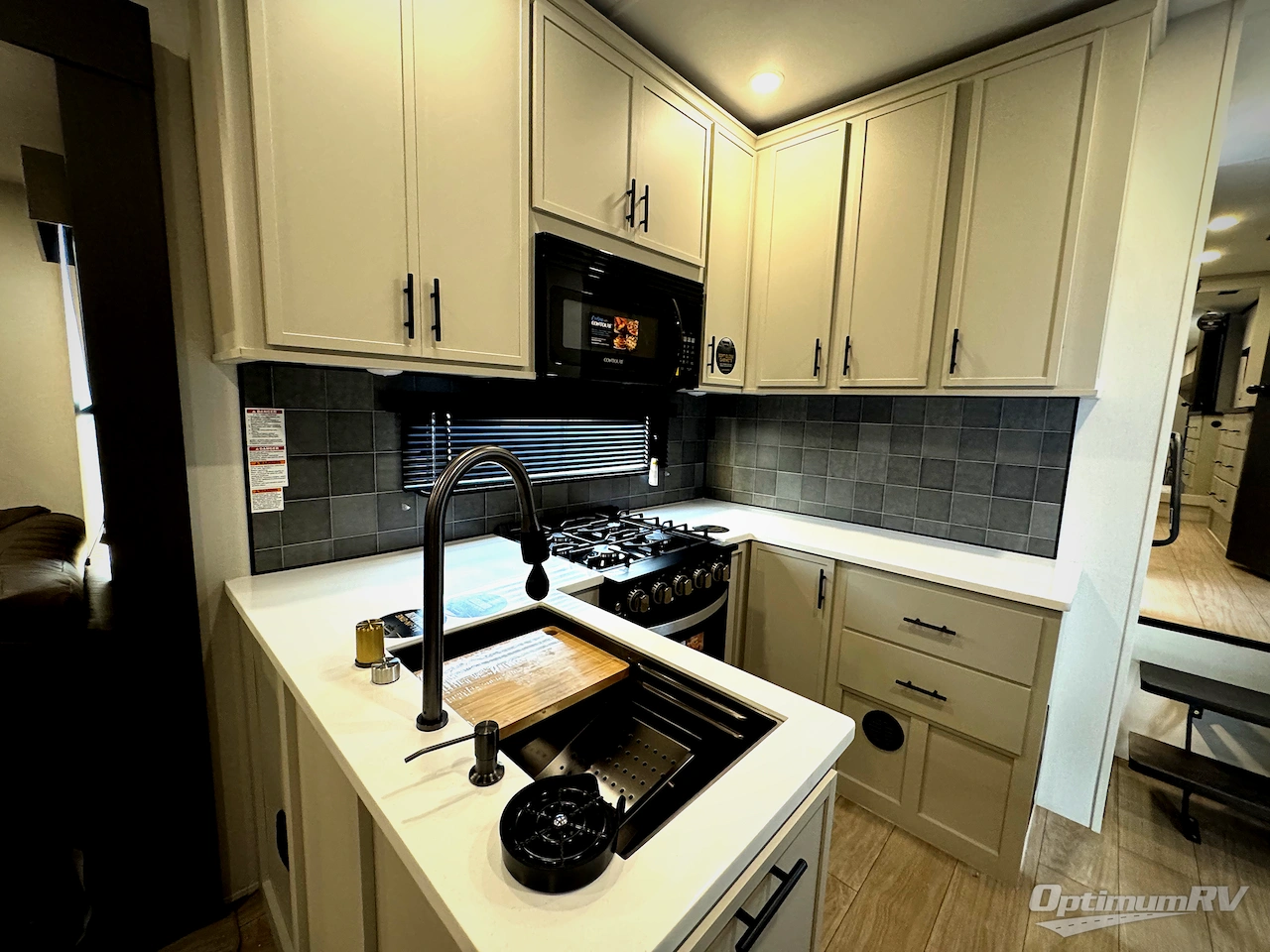2027 Forest River Crusader 2SUITE Photo 3