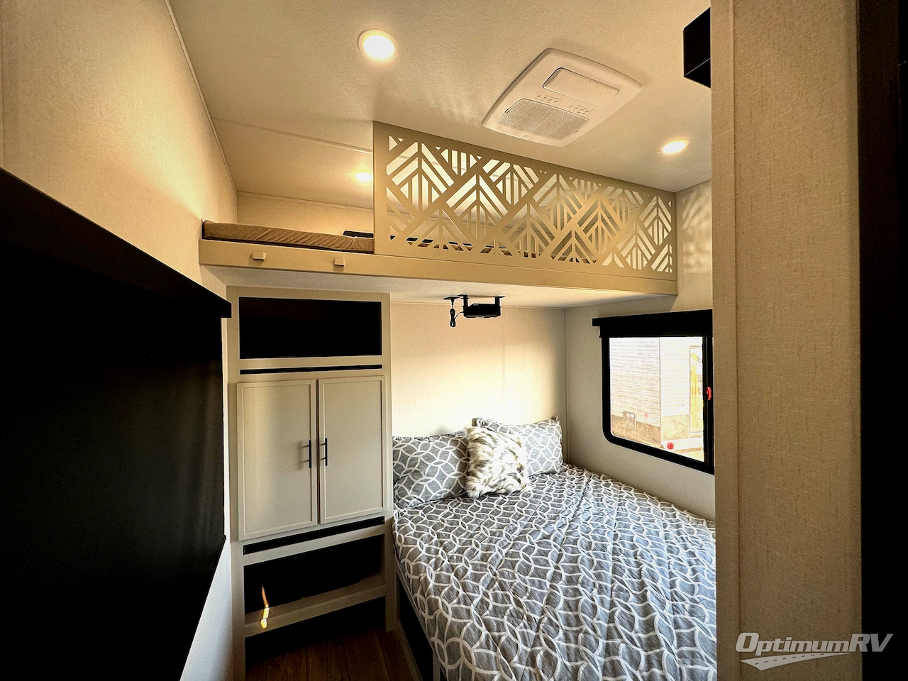 2027 Forest River Crusader 2SUITE Photo 6