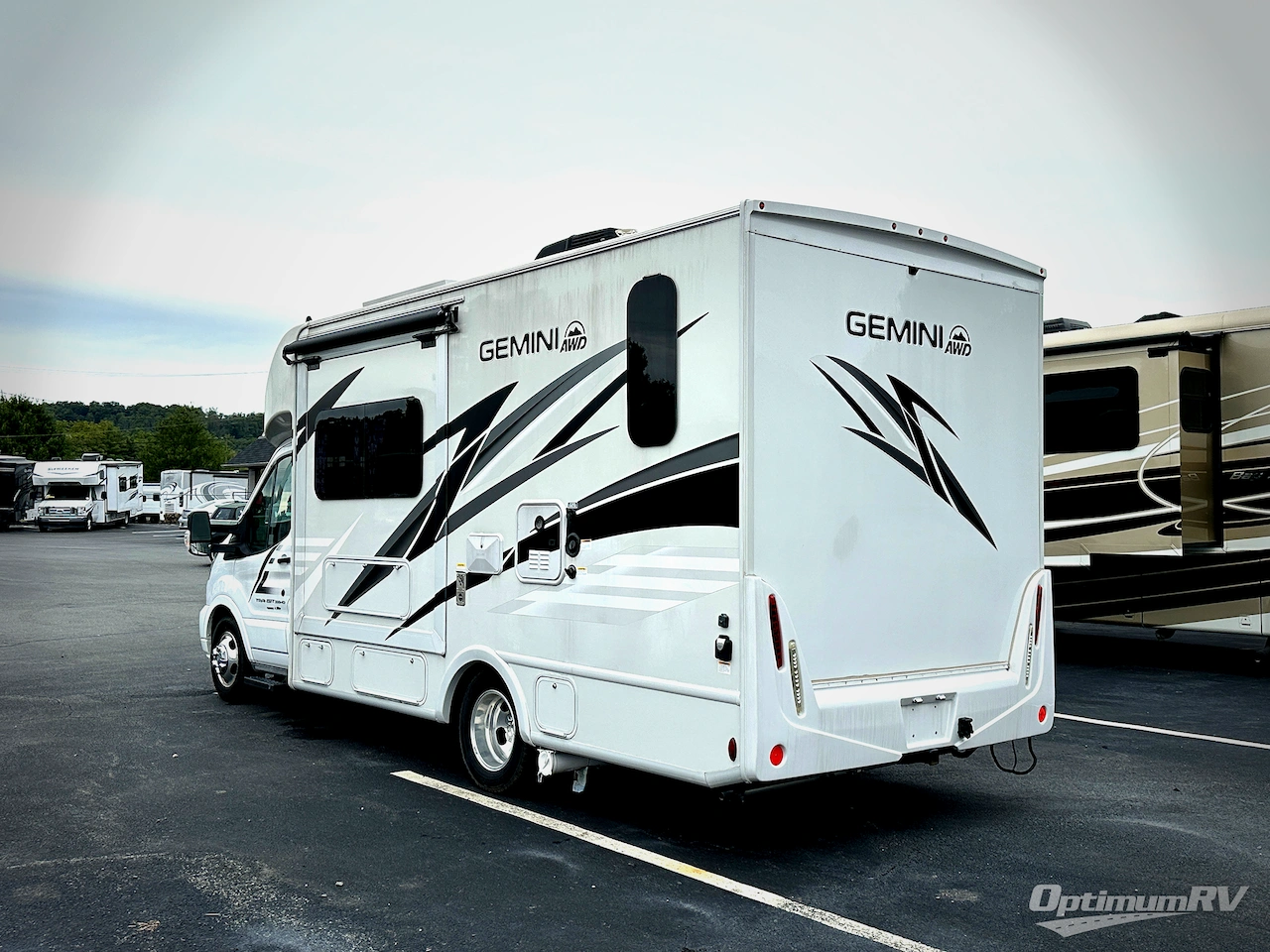 2024 Thor Gemini AWD 23TE Photo 2