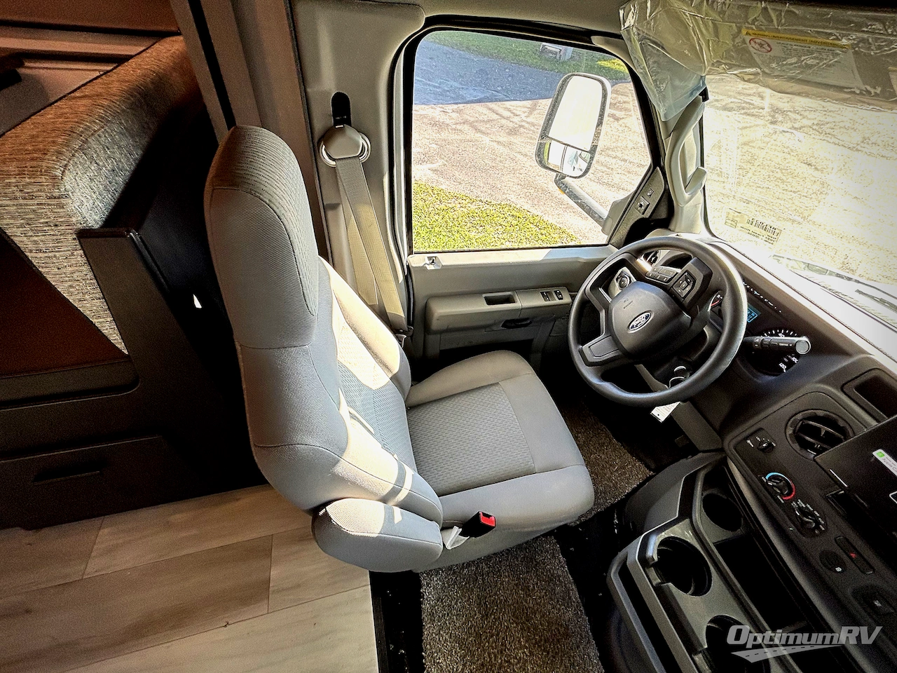 2024 Forest River Solera 27DSE Photo 7