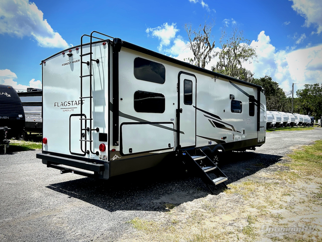 2026 Forest River Flagstaff Super Lite 27DBH Photo 2