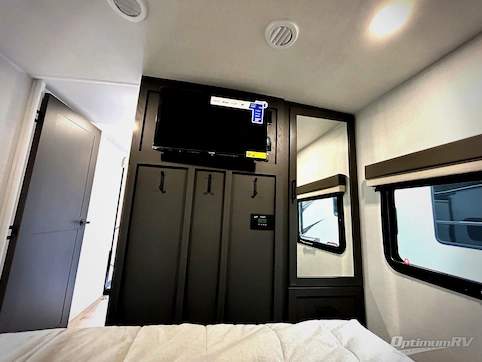 2026 Forest River Flagstaff Super Lite 29SRL RV Photo 4