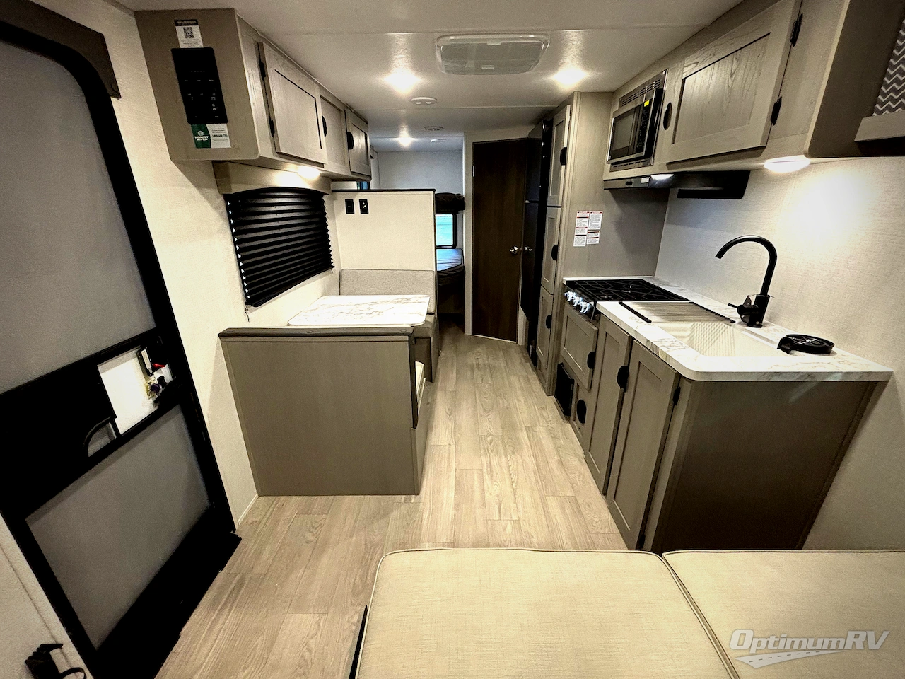 2026 Forest River Viking 5K Series 26BH Photo 4