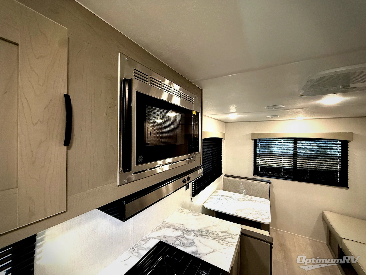 2026 Forest River Viking 5K Series 242MK Photo 15