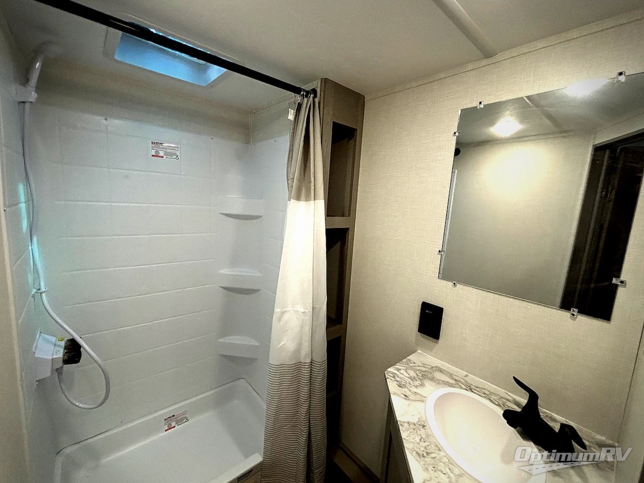 2026 Forest River Viking 4K Series 18BH Photo 13