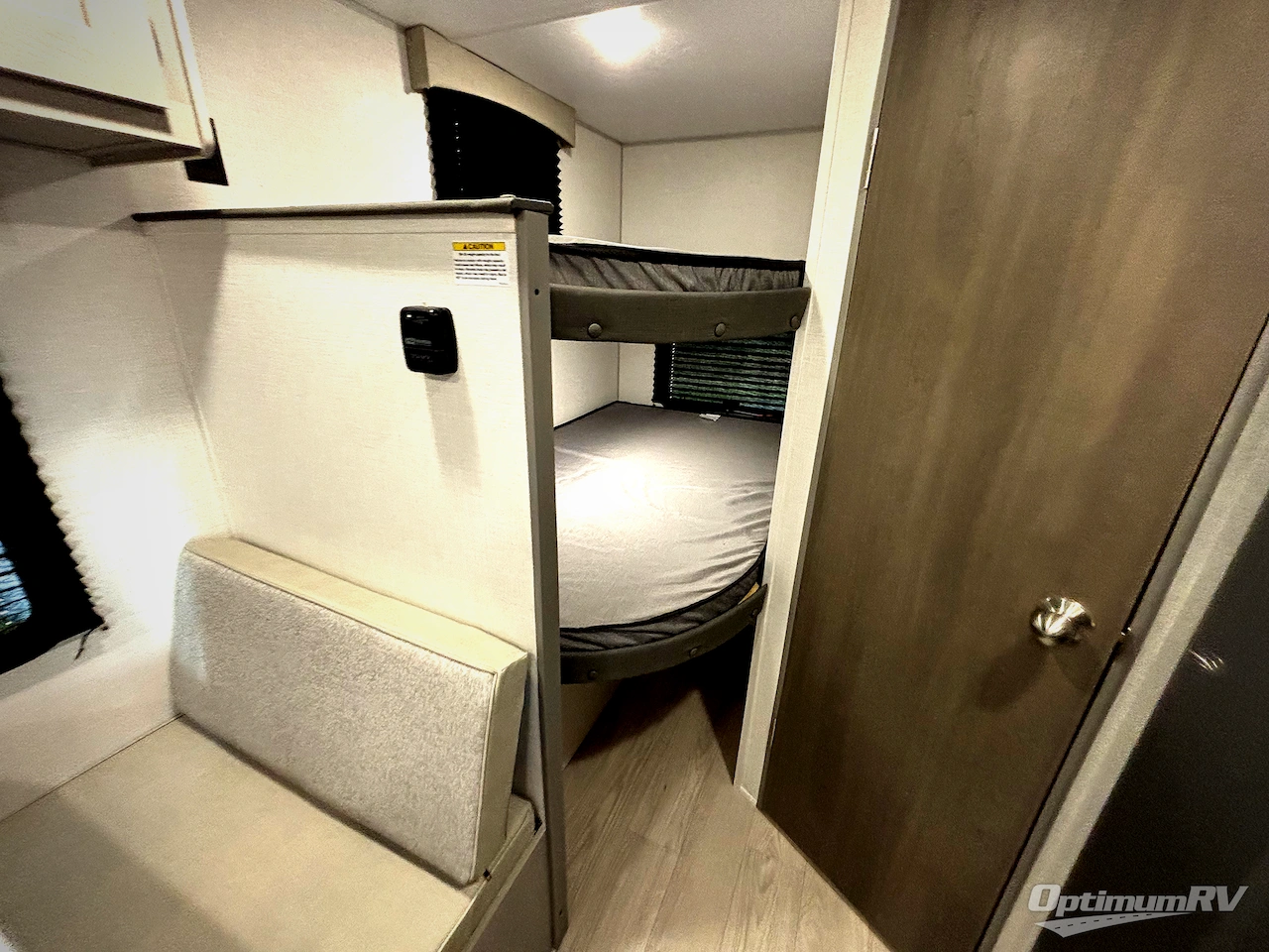 2026 Forest River Viking 4K Series 18BH Photo 10