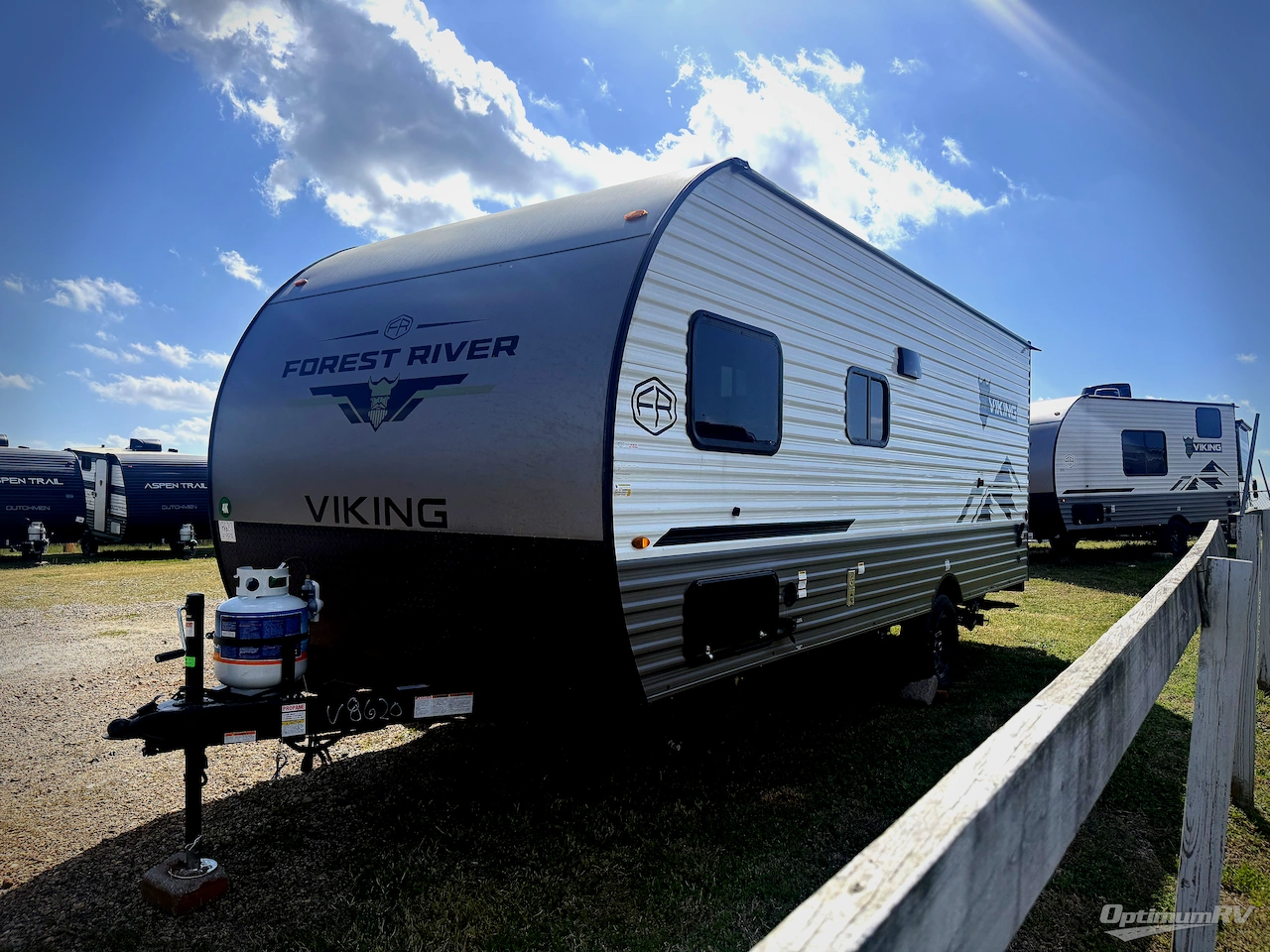 2026 Forest River Viking 4K Series 18BH Photo 4