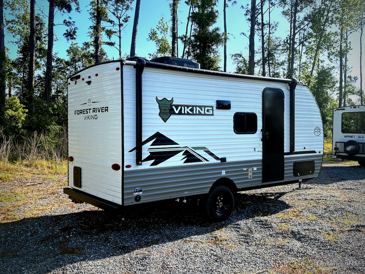 2026 Forest River Viking 17SBH SAGA Photo 2